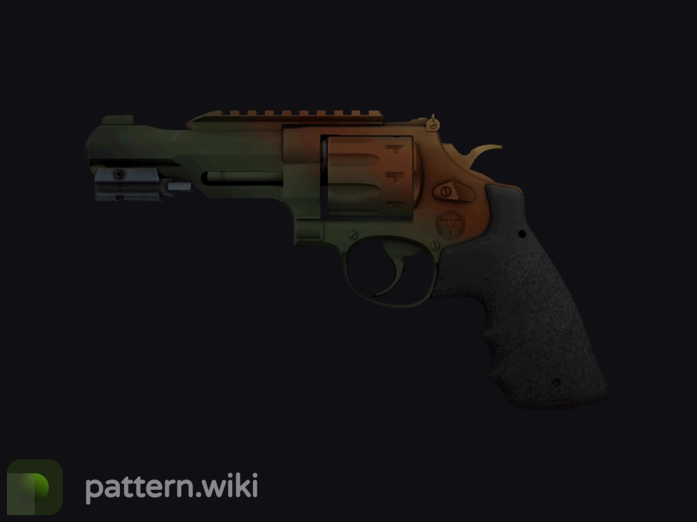 R8 Revolver Amber Fade seed 115