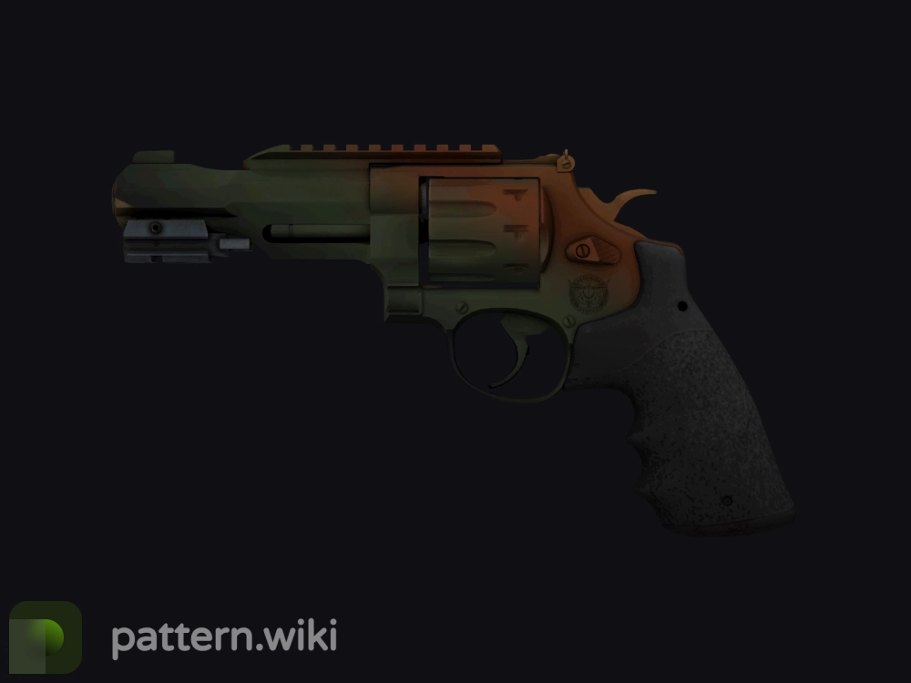R8 Revolver Amber Fade seed 333